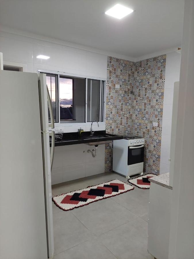 Otimo Apartamento Sobreloja Com Wifi E Estacionamento Incluso Maringá Eksteriør bilde